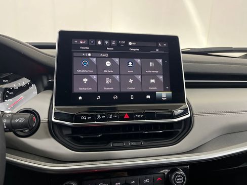 Used 2025 Jeep Compass Limited image 73