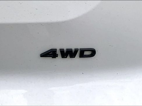 Used 2025 Nissan Pathfinder Rock Creek AWD/4WD image 24
