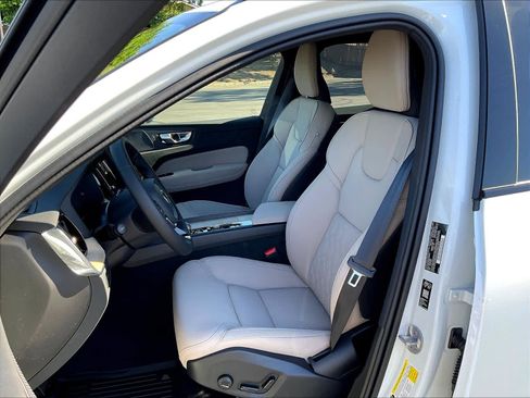 New 2026 Volvo XC60 B5 Plus w/ Climate Package image 11