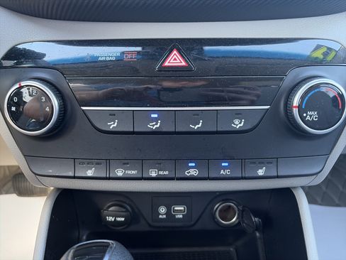 Used 2019 Hyundai Tucson Value AWD/4WD image 27