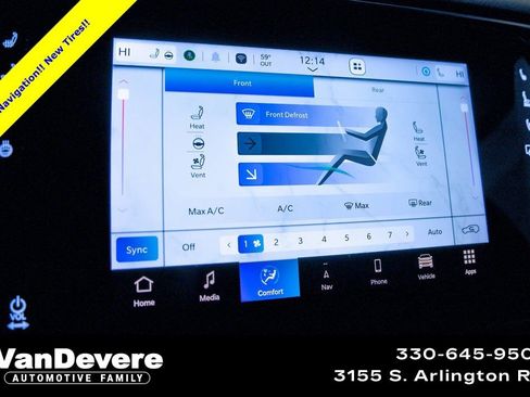 Used 2024 Jeep Wagoneer Series III AWD/4WD image 18