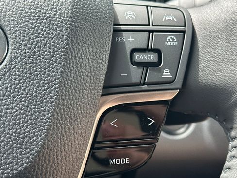 Used 2026 Toyota Camry XSE FWD image 29