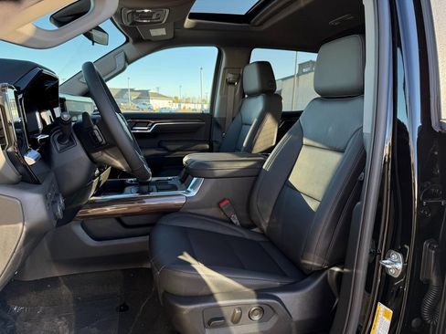 New 2026 Chevrolet Silverado 1500 LT Trail Boss w/ Convenience Package II image 9