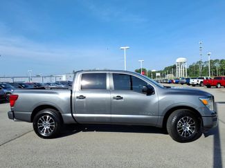 Certified 2022 Nissan Titan SV RWD video 2