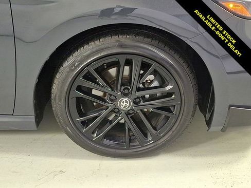Certified 2025 Toyota Camry SE FWD image 9