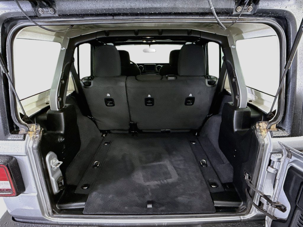 Used 2021 Jeep Wrangler Unlimited Sport AWD/4WD image 26