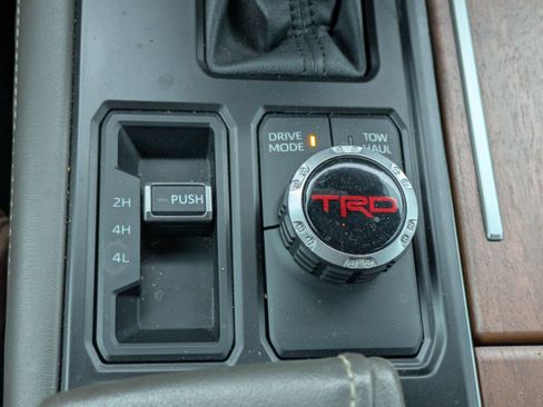 Used 2024 Toyota Tundra 1794 Edition AWD/4WD image 33