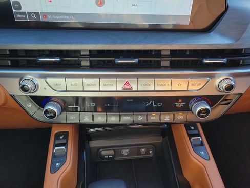 Certified 2024 Kia Telluride EX X-Line image 35