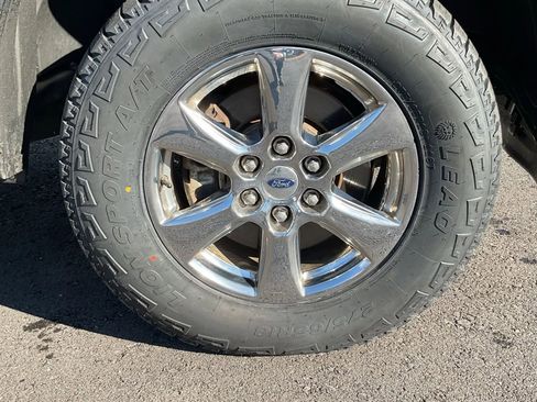 Used 2019 Ford F150 XLT w/ Equipment Group 302A Luxury image 13