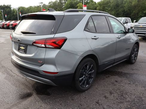 Used 2024 Chevrolet Equinox RS FWD image 31