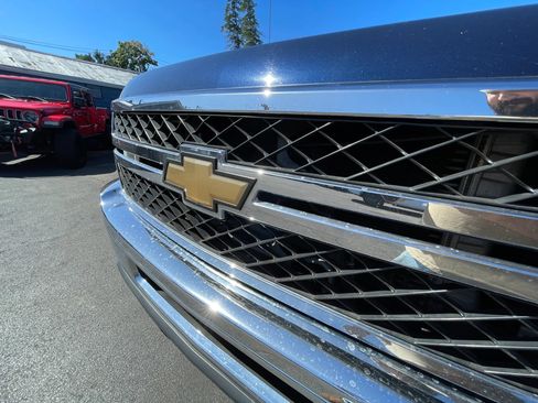 Used 2011 Chevrolet Silverado 3500 W/T w/ Snow Plow Prep Package AWD/4WD image 23