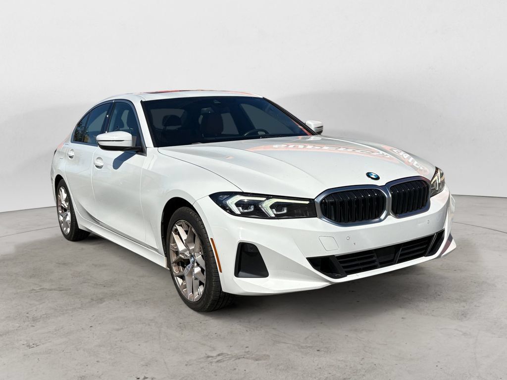 Used 2025 BMW 330i Sedan RWD image 1