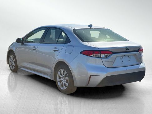 Used 2024 Toyota Corolla LE FWD image 5