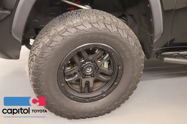 Used 2022 Toyota Tundra Limited w/ TRD Off-Road Package AWD/4WD image 7