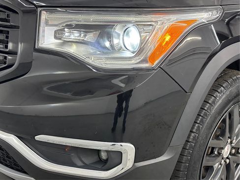 Used 2018 GMC Acadia SLT image 33