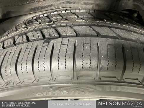 Used 2015 Toyota 4Runner Limited image 11