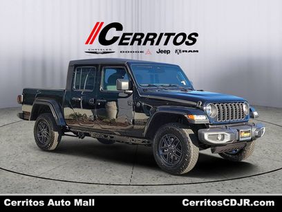 New 2026 Jeep Gladiator Sport