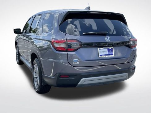 Certified 2025 Honda Pilot EX-L image 4
