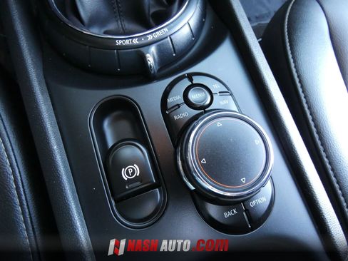 Used 2017 MINI Cooper Clubman FWD image 54