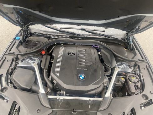 Used 2022 BMW 540i xDrive w/ Convenience Package image 10