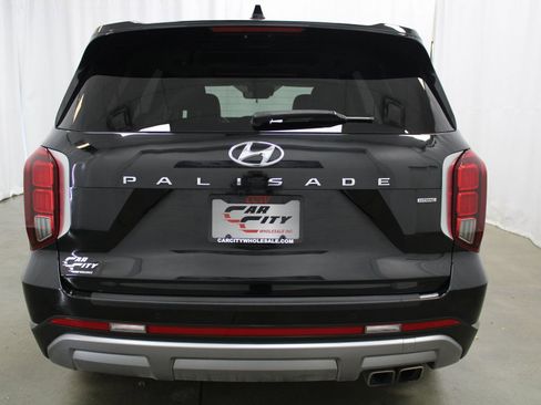 Used 2023 Hyundai Palisade Limited w/ Cargo Package image 8