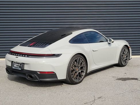 Certified 2025 Porsche 911 Carrera RWD image 7