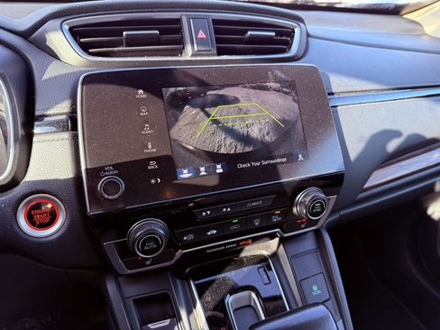 Used 2018 Honda CR-V Touring image 11