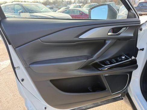 Used 2021 MAZDA CX-9 Touring w/ Touring Premium Package image 25