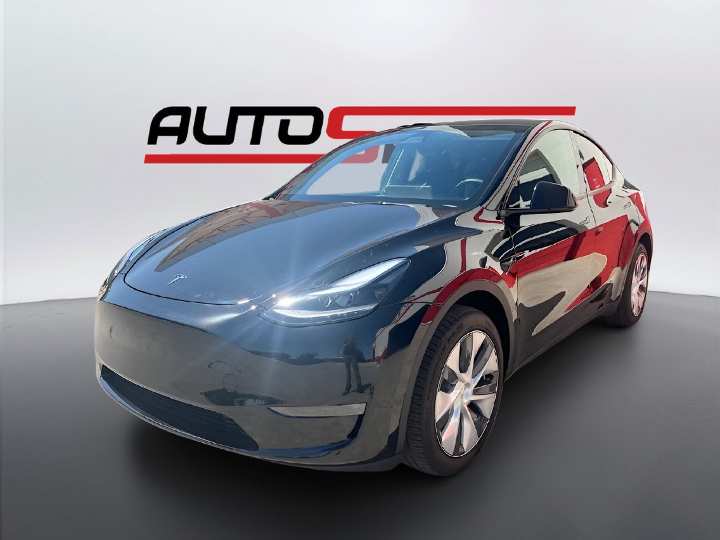 Used 2024 Tesla Model Y Long Range AWD/4WD image 3