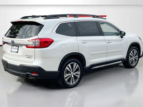 Used 2024 Subaru Ascent Limited w/ Technology Package AWD/4WD image 7