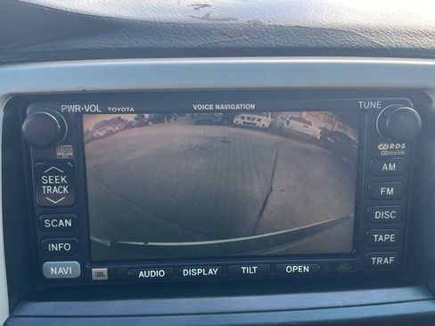 Used 2004 Toyota 4Runner Limited AWD/4WD image 20