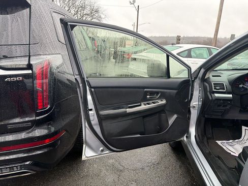 Used 2015 Subaru Crosstrek 2.0i Premium image 18