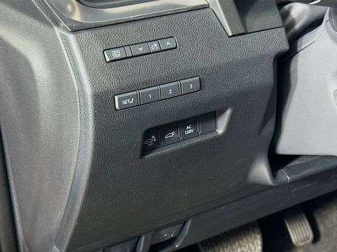 Certified 2024 Lexus GX 550 w/ Accessory Package (Z1) AWD/4WD image 8