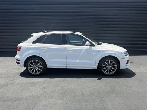 Used 2018 Audi Q3 2.0T Premium Plus AWD/4WD image 15