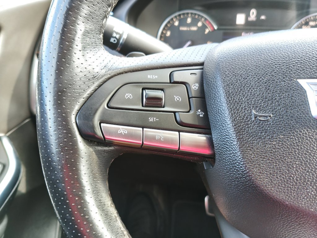 Used 2023 Cadillac XT4 Sport w/ Sun And Sound Package AWD/4WD image 27