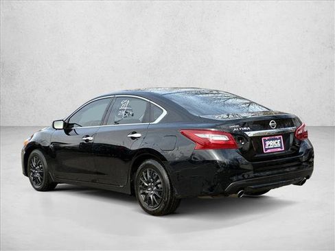 Used 2018 Nissan Altima 2.5 S w/ S Convenience Package image 7