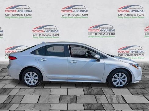 Used 2023 Toyota Corolla LE w/ Carpet Mat Package (TMS) FWD image 2