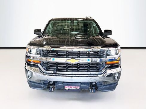 Used 2018 Chevrolet Silverado 1500 LT w/ All Star Edition AWD/4WD image 4