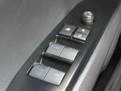 New 2026 Toyota Camry SE FWD image 20