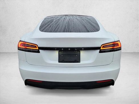 Used 2024 Tesla Model S image 6