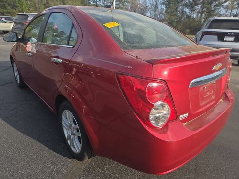 Used 2015 Chevrolet Sonic LT w/ Wheels and Fog Lamp Package image 4