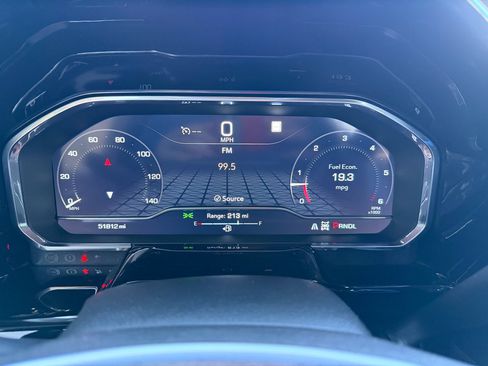 Used 2022 GMC Sierra 1500 Elevation image 17