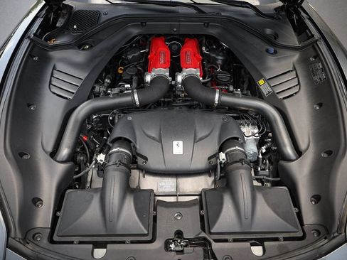 Certified 2016 Ferrari California T RWD image 25