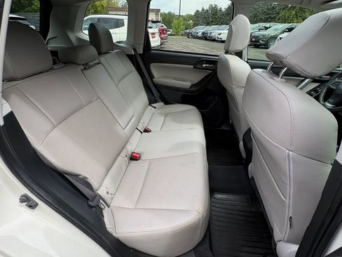 Used 2016 Subaru Forester 2.5i Limited AWD/4WD image 24