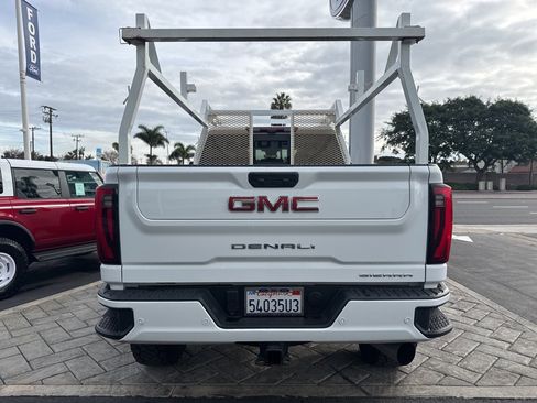 Used 2024 GMC Sierra 2500 Denali w/ Denali Reserve Package image 12
