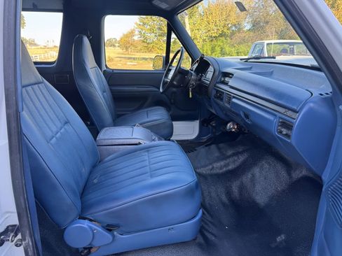 Used 1995 Ford Bronco XL image 12