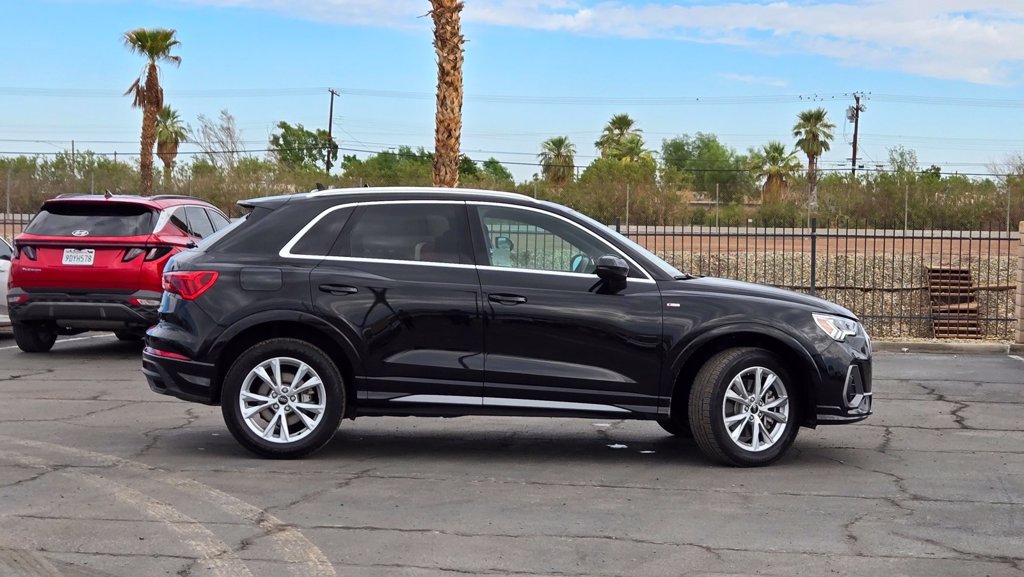 Used 2024 Audi Q3 2.0T Premium AWD/4WD image 3
