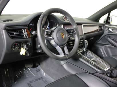 Certified 2021 Porsche Macan
