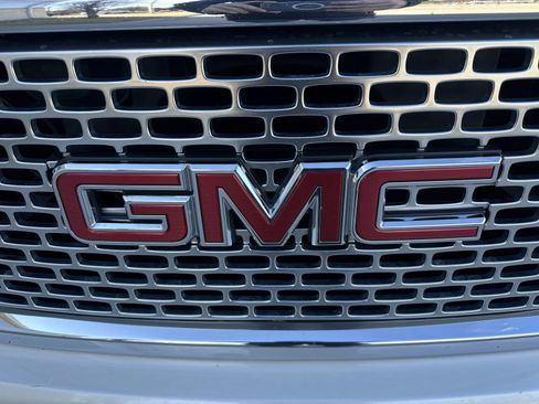 Used 2015 GMC Sierra 1500 Denali image 30