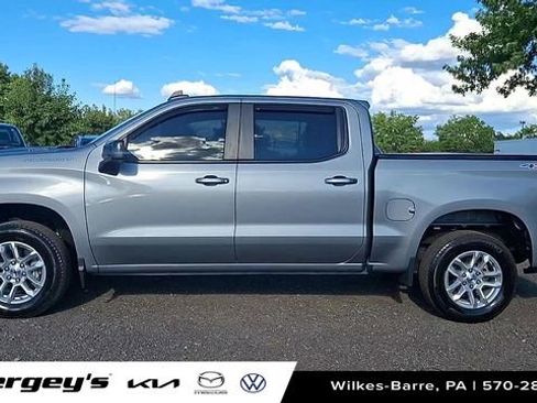 Used 2023 Chevrolet Silverado 1500 RST image 6